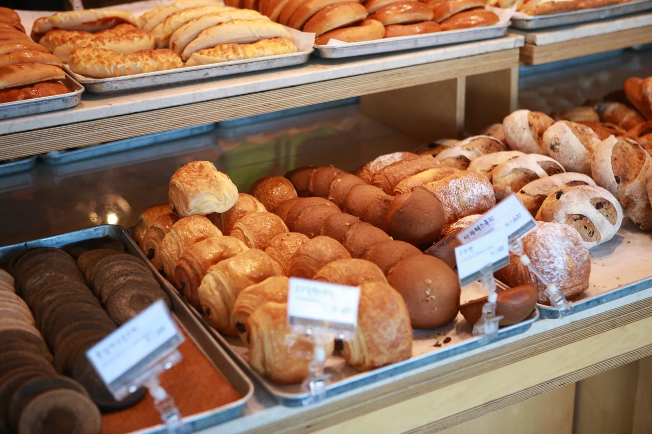 Korean bakery tour