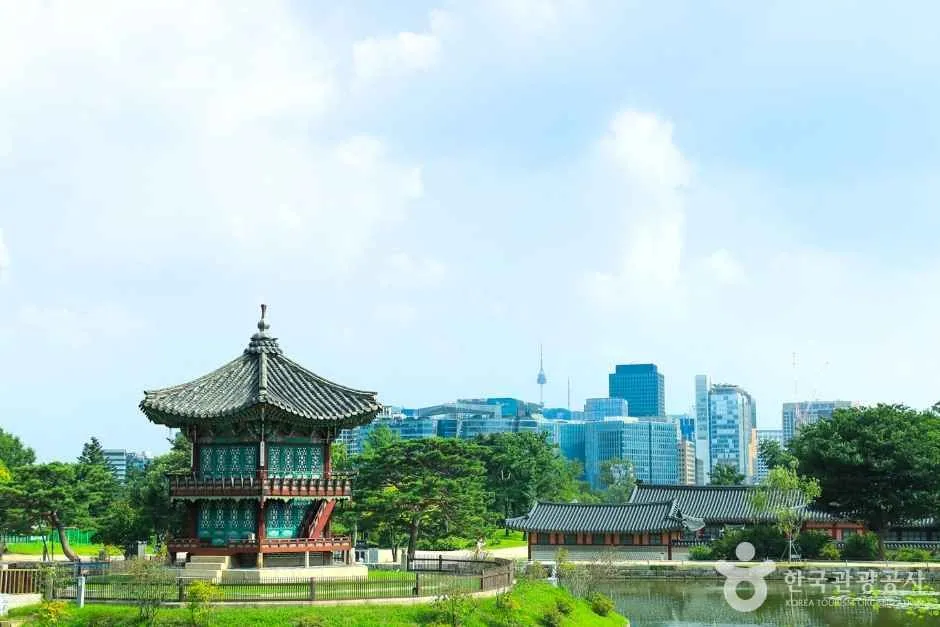 고궁 야간 개장